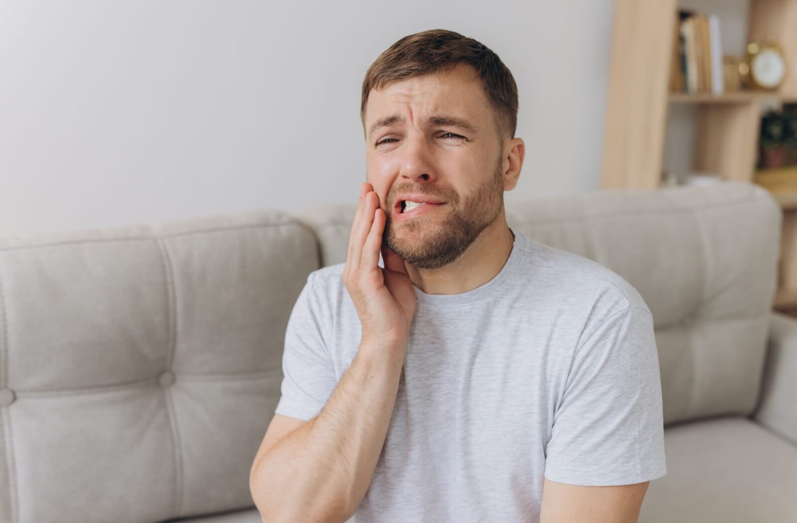 Can-TMJ-Cause-Teeth-to-Hurt-Hero